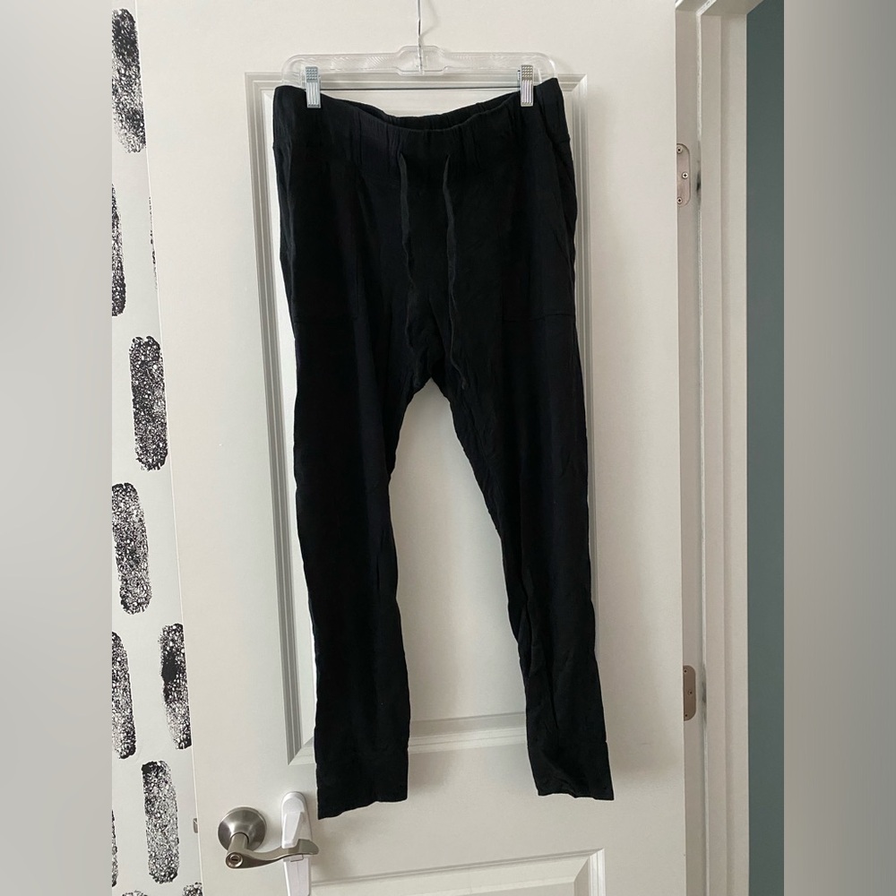 Isabel Maternity black underbelly joggers. Size M. Thick waistband and leg cuffs